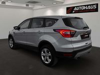 Gebraucht Ford Kuga Titanium 120 PS (88 kW) 2017 Grau SUV