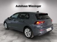 Neu VW Golf VIII 115 PS (84 kW) 2026 Mittelgrau  metallic