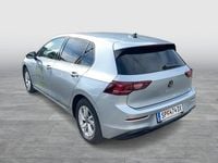 Neu VW Golf VIII 115 PS (84 kW) 2026 Silber  metallic