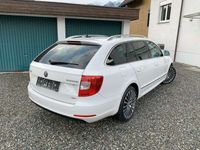 gebraucht Skoda Superb SuperbCombi Laurin