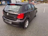 Gebraucht VW Polo Design 71 PS (52 kW) 2013 Kleinwagen