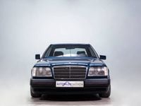 Gebraucht Mercedes E320 220 PS (161 kW) 1995 Grün Coupé