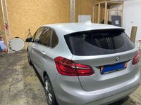 Gebraucht BMW 218 Basis 136 PS (100 kW) 2015 Silber Kombi