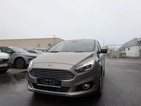 Gebraucht Ford S-MAX Titanium 179 PS (131 kW) 2015 Silber Van / Kleinbus