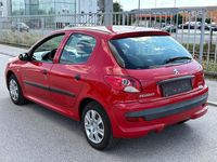 gebraucht Peugeot 206 206+ Junior 1,1 Junior