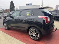 Gebraucht Ssangyong (KGM) Tivoli 116 PS (85 kW) 2016 Schwarz SUV