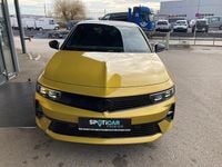 Neu Opel Astra 131 PS (96 kW) 2026 Gelb Limousine