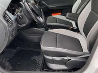 Gebraucht Skoda Fabia Ambition 60 PS (44 kW) 2015 Weiß Limousine