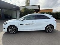 gebraucht Kia Ceed Ceed /1,5 TGDI Silber P2