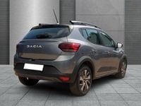 Neu Dacia Sandero Expression 101 PS (74 kW) 2025 Grau Kleinwagen