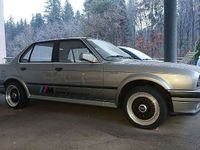 Gebraucht BMW 325 170 PS (125 kW) 1989 Grau Limousine