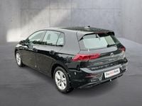 Gebraucht VW Golf VIII Life 110 PS (80 kW) 2022 Schwarz  metallicperleffektno Limousine