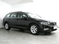 Gebraucht VW Passat R 150 PS (110 kW) 2022 Schwarz Kombi