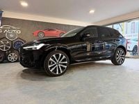 gebraucht Volvo XC60 B4 R Design *ALLRAD*STANDHEIZUNG*WENIG KM*TOP P...