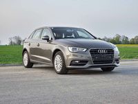 gebraucht Audi A3 Sportback Ambition 16 TDI *ALCANTARA*SPORTSITZE*1.HAN...