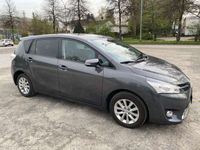 gebraucht Toyota Verso 1,6 Valvematic Lounge