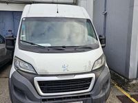 Gebraucht Peugeot Boxer 131 PS (96 kW) 2015 Weiß Van