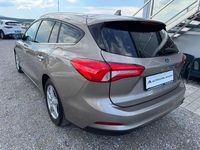 gebraucht Ford Focus Traveller 1,5 EcoBlue Titanium Business Aut.