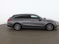 Gebraucht Mercedes CLA200 Progressive 150 PS (110 kW) 2022 Grau Kombi