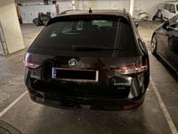 Gebraucht Skoda Superb Style 190 PS (139 kW) 2018 Schwarz Kombi