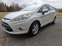 Gebraucht Ford Fiesta Titanium 82 PS (60 kW) 2011 Weiß Kleinwagen