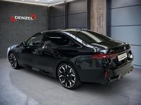 Gebraucht BMW 550e Comfort Edition 313 PS (230 kW) 2025 Saphirschwarz metall Limousine