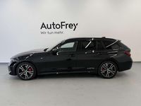 Gebraucht BMW 320 Shadowline 190 PS (139 kW) 2025 Saphirschwarz Kombi