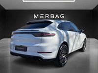 Gebraucht Porsche Cayenne 340 PS (250 kW) 2022 Weiß SUV