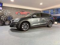 gebraucht Skoda Octavia Kombi SCOUT 2.0 TDI 4x4 DSG *AHK*STANDHEIZUNG*H...