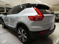 gebraucht Volvo XC40 Recharge Pure Electric 78kWh AWD Recharge Twin Pro PANO/LED/NAVI/360° KAMERA/HARMAN KARDON SOUND/ACC/ALU 20”/VIRTUAL