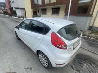 Gebraucht Ford Fiesta 60 PS (44 kW) 2010 Limousine