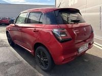 Neu Suzuki Swift 83 PS (61 kW) 2025 Rot Kleinwagen