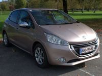 gebraucht Peugeot 208 208Allure 1,2 VTi 82 Allure