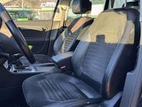 Gebraucht VW Passat Highline 140 PS (102 kW) 2012 Schwarz Kombi