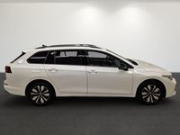 Gebraucht VW Golf VIII Life 115 PS (84 kW) 2025 Weiss  metallicperleffekt Kombi