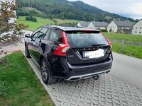 Gebraucht Volvo V60 CC 190 PS (139 kW) 2017 Schwarz Kombi