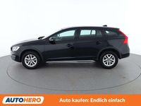 Gebraucht Volvo V60 CC Business Edition 150 PS (110 kW) 2016 Schwarz Kombi