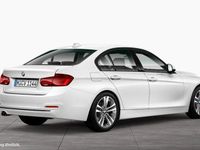 Gebraucht BMW 330 Sport Line 251 PS (184 kW) 2017 Weiß Limousine