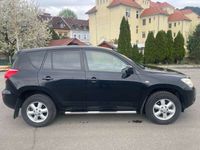 gebraucht Toyota RAV4 RAV 42,2 D-4D 135 DPF 4WD Elegance