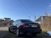 Gebraucht Mercedes C250 Avantgarde 204 PS (150 kW) 2011 Schwarz Limousine