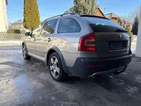 gebraucht Skoda Octavia Combi Scout 2,0 TDI PD DPF 4x4