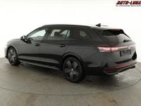 Neu VW Passat R-line 193 PS (141 kW) 2026 Grenadill schwarz metallic Kombi