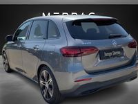 Gebraucht Mercedes B220 Edition 190 PS (139 kW) 2024 Mountaingrau metallic Van / Kleinbus