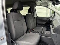 Neu VW Caddy Maxi 122 PS (89 kW) 2025 Schwarz Van / Kleinbus