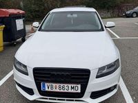 Gebraucht Audi A4 Ambiente 120 PS (88 kW) 2011 Weiß Limousine