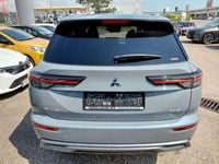 gebraucht Mitsubishi Outlander PHEV 2,4 4WD Diamond Leder Schwarz AT 25
