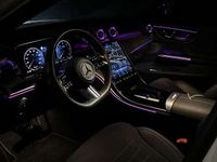 Gebraucht Mercedes C300 265 PS (194 kW) 2024 Weiß Limousine