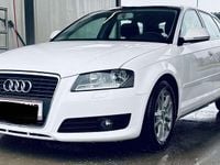 Gebraucht Audi A3 Attraction 90 PS (66 kW) 2010 Weiß Limousine