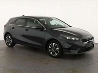 Neu Kia Ceed 140 PS (102 kW) 2025 Grau Kleinwagen