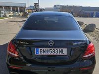 Gebraucht Mercedes E300 Avantgarde 194 PS (142 kW) 2020 Schwarz Limousine